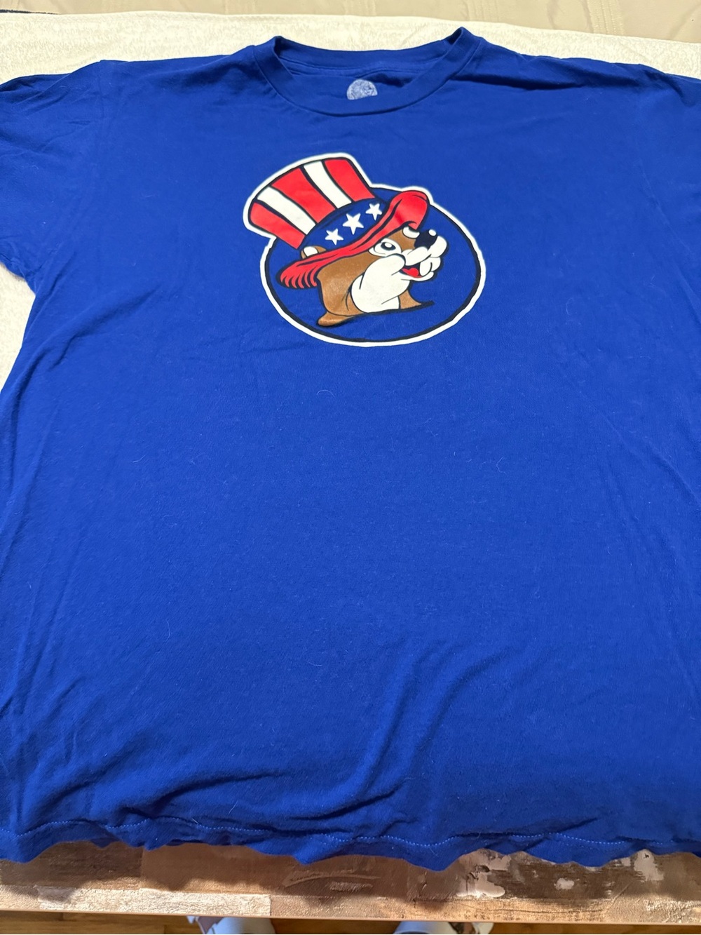 Buc-ee’s Blue Short Sleeve Graphic Tee with Patriotic Buc-ee